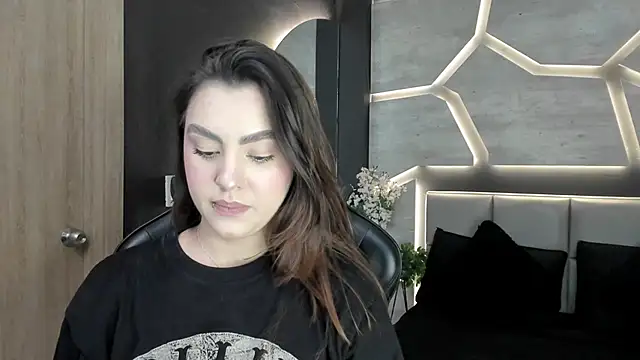 Snapshot of DakotaRussell_ chatting on 01-07-26, 07:16 DakotaRussell online show from 01-07-26, 07:16