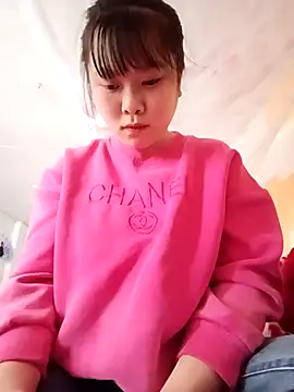 Snapshot of Ciin_hello chatting on 11-03-25, 06:47 Ciin hello online show from 11-03-25, 06:47