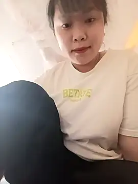 Snapshot of Ciin_hello chatting on 11-05-25, 12:05 Ciin hello online show from 11-05-25, 12:05