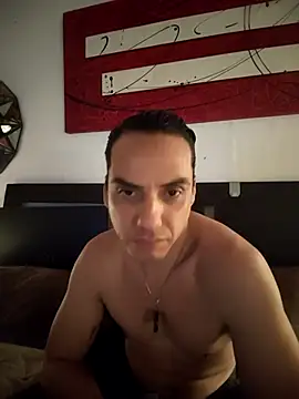 ACD0826 online show from 10-28-25, 03:32