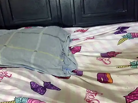 SweetKokiew online show from 11-20-25, 06:35