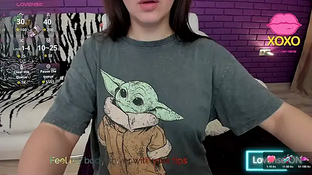 Snapshot of GlowMimi chatting on 02-28-26, 05:36 GlowMimi online show from 02-28-26, 05:36