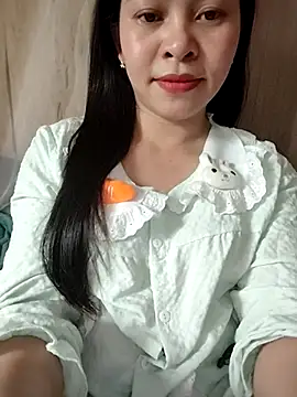 Bamboo-niee123 online show from 04-05-26, 05:48