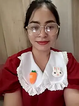 Bamboo-niee123 online show from 04-28-26, 02:10