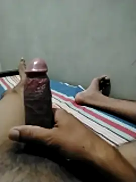 Snapshot of Sudda1199 chatting on 12-14-25, 03:17 Sudda1199 online show from 12-14-25, 03:17