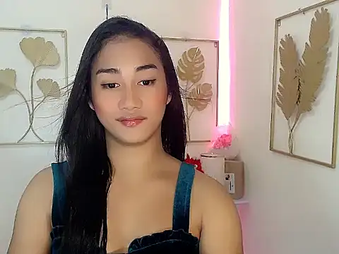 Snapshot of Gorgeousnicole_ chatting on 10-28-25, 12:52 Gorgeousnicole  online show from 10-28-25, 12:52