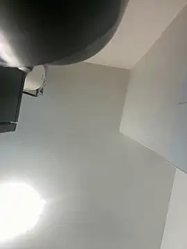 Snapshot of triquetteAUrdv chatting on 10-28-25, 08:07 triquetteAUrdv online show from 10-28-25, 08:07