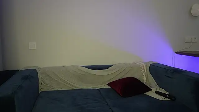 Cleose online show from 02-12-26, 07:14