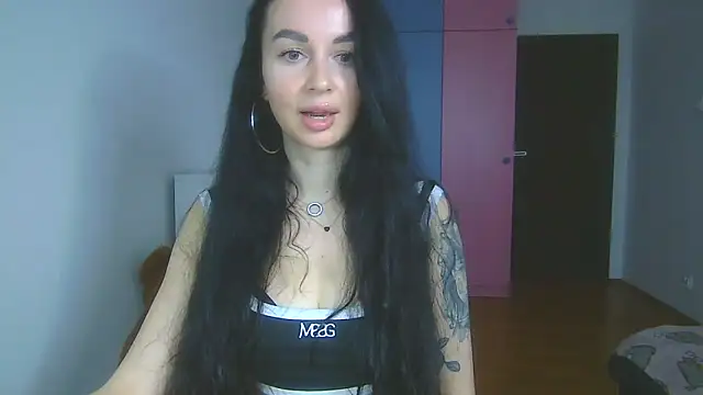 Kamila Donni online show from 11-06-25, 08:15