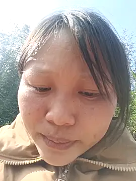 yoyo-mi online show from 12-20-25, 03:02