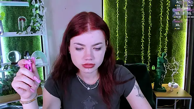 Snapshot of isabel_wave chatting on 07-25-26, 07:11 isabel wave online show from 07-25-26, 07:11