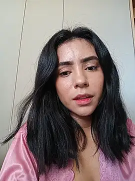 Sara-215 online show from 05-20-26, 12:44