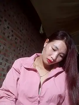 Snapshot of HGiasexy69 chatting on 12-21-25, 01:13 HGiasexy69 online show from 12-21-25, 01:13