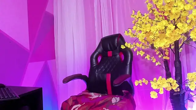 NovaNight  online show from 01-08-26, 11:45