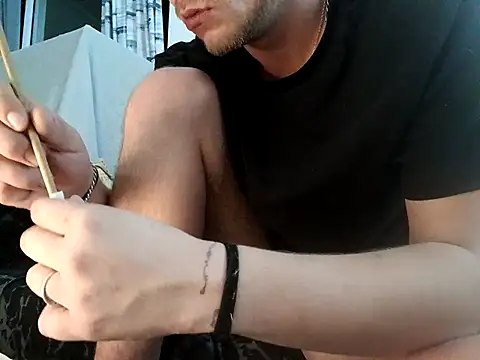 THOMMONSTER5299 online show from 11-20-25, 10:20