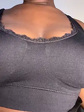 RozaDenise online show from 11-26-25, 04:46