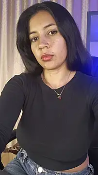 Snapshot of KamyGlam chatting on 01-18-26, 08:01 KamyGlam online show from 01-18-26, 08:01