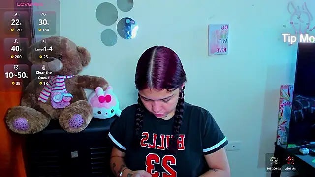 Emma boo online show from 03-02-26, 02:13