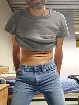 Snapshot of panco_pillo chatting on 11-18-25, 08:35 panco pillo online show from 11-18-25, 08:35