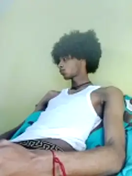 Snapshot of skinniyGabriel chatting on 11-05-25, 12:16 skinniyGabriel online show from 11-05-25, 12:16