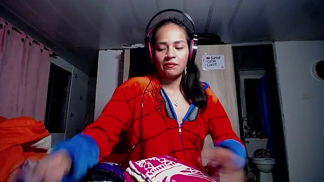 Samara Homescapes online show from 04-24-26, 05:43