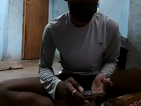 Snapshot of cutty_abi_ chatting on 11-03-25, 03:24 cutty abi online show from 11-03-25, 03:24