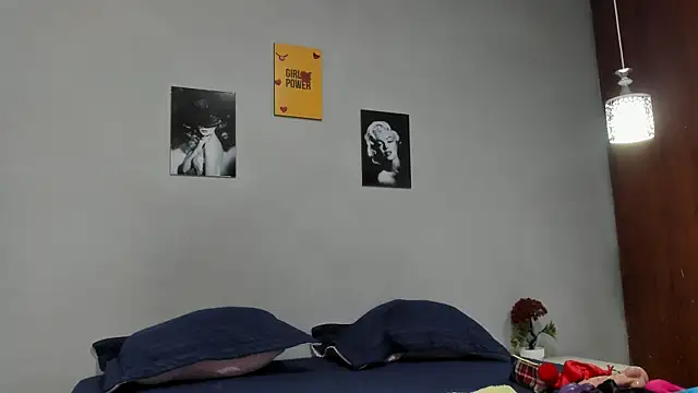 sexynova 93 online show from 04-06-26, 07:37