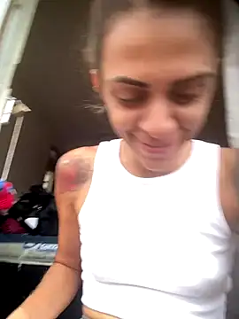 sabrinaneves online show from 01-05-26, 06:11