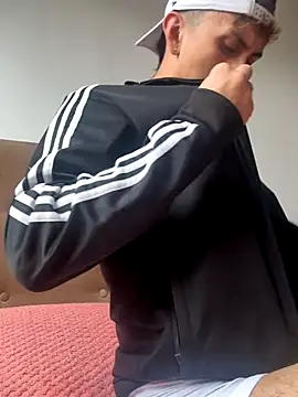 Eljorshx0706 online show from 12-01-25, 05:07