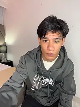 Snapshot of michael_vidal chatting on 10-29-25, 07:15 michael vidal online show from 10-29-25, 07:15