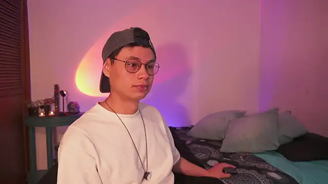 estmonnn online show from 02-15-26, 03:25