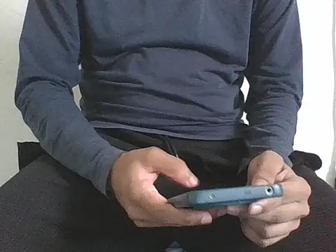 Snapshot of teluguboy_bigdickk chatting on 10-29-25, 04:48 teluguboy bigdickk online show from 10-29-25, 04:48