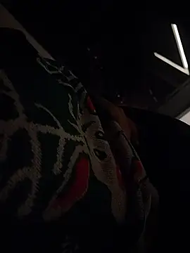 Roomhot404f online show from 01-06-26, 07:34