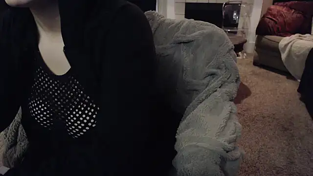 Snapshot of Skyl31 chatting on 01-05-26, 05:27 Skyl31 online show from 01-05-26, 05:27