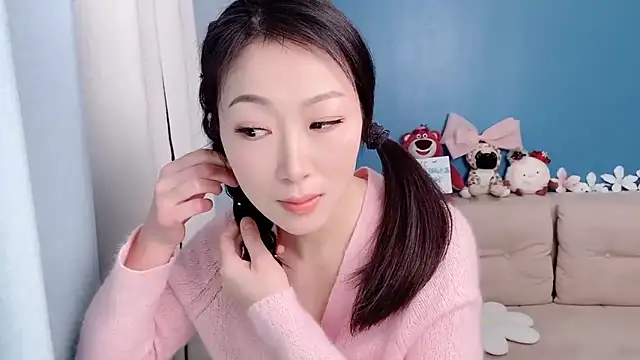 Snapshot of ella55-- chatting on 02-27-26, 01:05 ella55-- online show from 02-27-26, 01:05