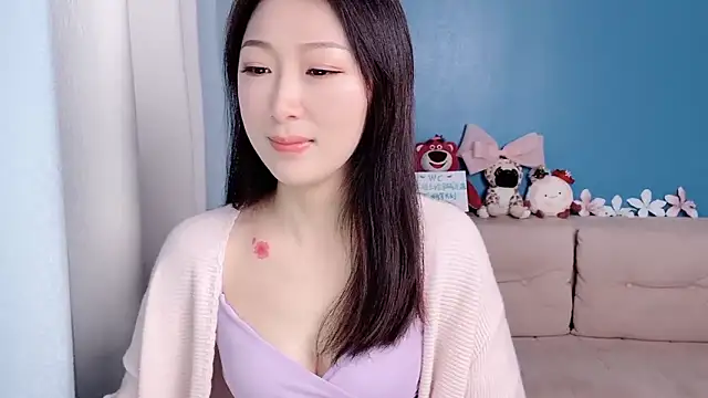 Snapshot of ella55-- chatting on 03-01-26, 01:07 ella55-- online show from 03-01-26, 01:07