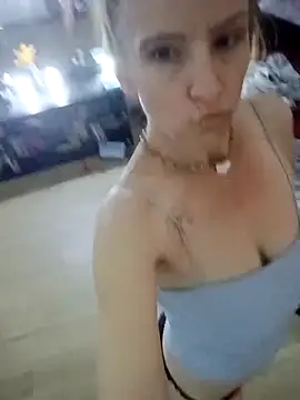 Karebearz1 online show from 11-01-25, 04:58