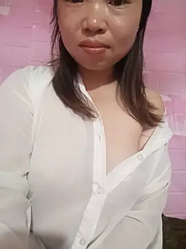 julybe online show from 07-28-26, 03:21