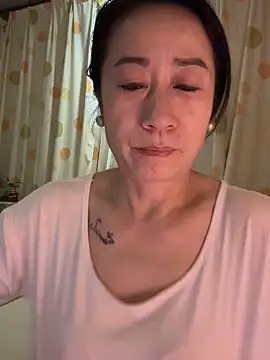 aniani11 online show from 04-08-26, 02:17