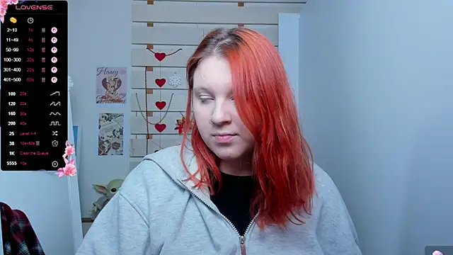 Snapshot of FoxPlayXX chatting on 02-26-26, 08:19 FoxPlayXX online show from 02-26-26, 08:19