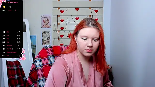 Snapshot of FoxPlayXX chatting on 03-06-26, 08:27 FoxPlayXX online show from 03-06-26, 08:27