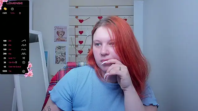 Snapshot of FoxPlayXX chatting on 03-07-26, 01:52 FoxPlayXX online show from 03-07-26, 01:52