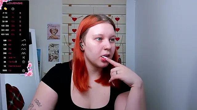 Snapshot of FoxPlayXX chatting on 03-08-26, 01:37 FoxPlayXX online show from 03-08-26, 01:37