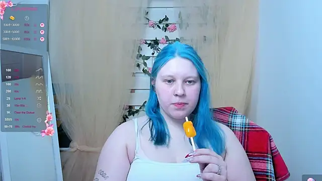 Snapshot of FoxPlayXX chatting on 05-11-26, 04:04 FoxPlayXX online show from 05-11-26, 04:04