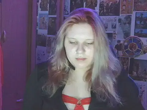 FoxPlayXX online show from 08-04-26, 10:45