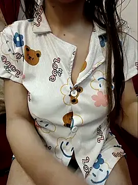 Snapshot of Bosy_Nora_X2 chatting on 03-24-26, 08:47 Bosy Nora X2 online show from 03-24-26, 08:47