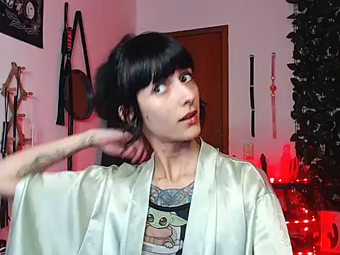 Snapshot of CarrieBurton chatting on 11-03-25, 03:13 CarrieBurton online show from 11-03-25, 03:13