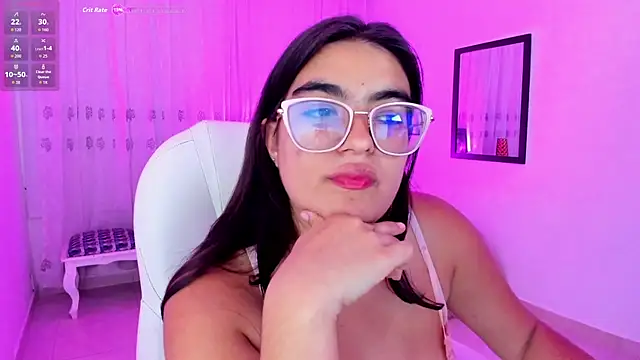 Snapshot of Luna_Jonnes1 chatting on 08-06-26, 08:00 Luna Jonnes1 online show from 08-06-26, 08:00