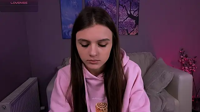 Snapshot of lisa_dark_ chatting on 01-18-26, 12:09 lisa dark online show from 01-18-26, 12:09