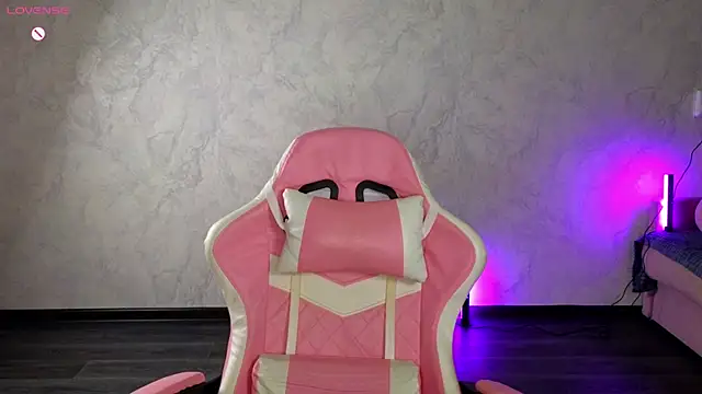 Lovelly molly1 online show from 04-04-26, 04:59